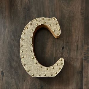 C